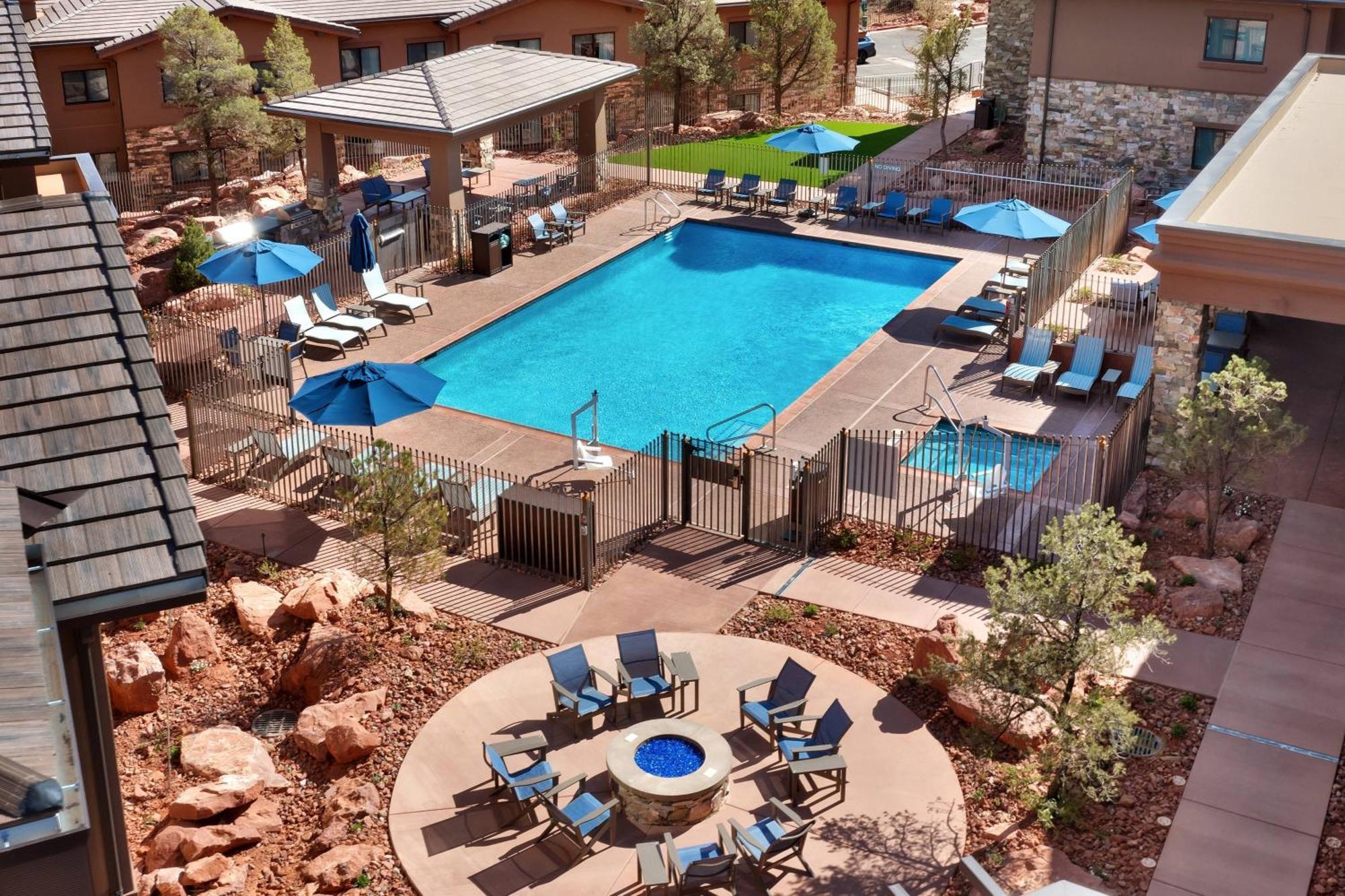 Residence Inn By Marriott Sedona Bagian luar foto